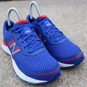 New Balance Kid's 680 V6 Blue Lace Up Running Sneaker Sz 2.5Y
